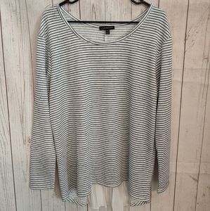 NWOT Lane Bryant light sweater